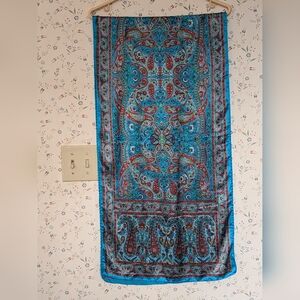 🩵 Silk Paisley Scarf Hand Rolled Hand sewn Rectangle